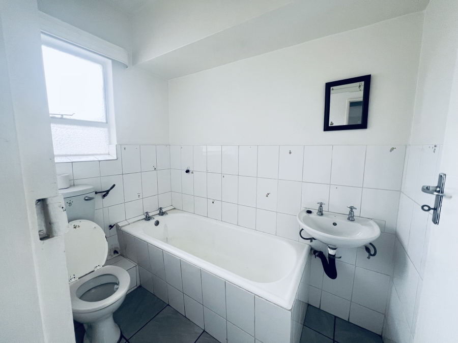 To Let 1 Bedroom Property for Rent in Cape Town City Centre Western Cape